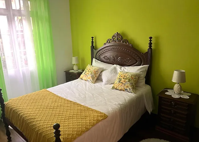 公寓 Vale Dos Passarinhos *