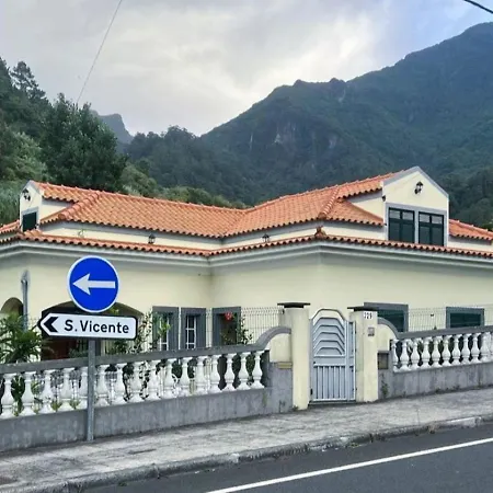 Vale Dos Passarinhos * São Vicente